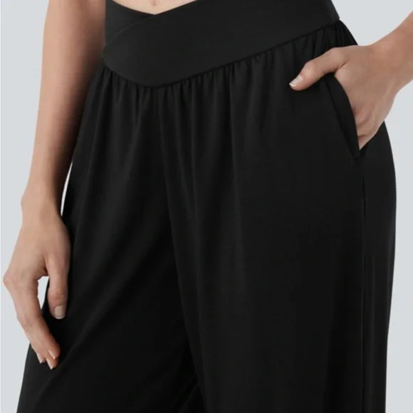 NWT HALARA Black Crossover High Waisted Pocket Drawstring Casual Joggers - Picture 2 of 11